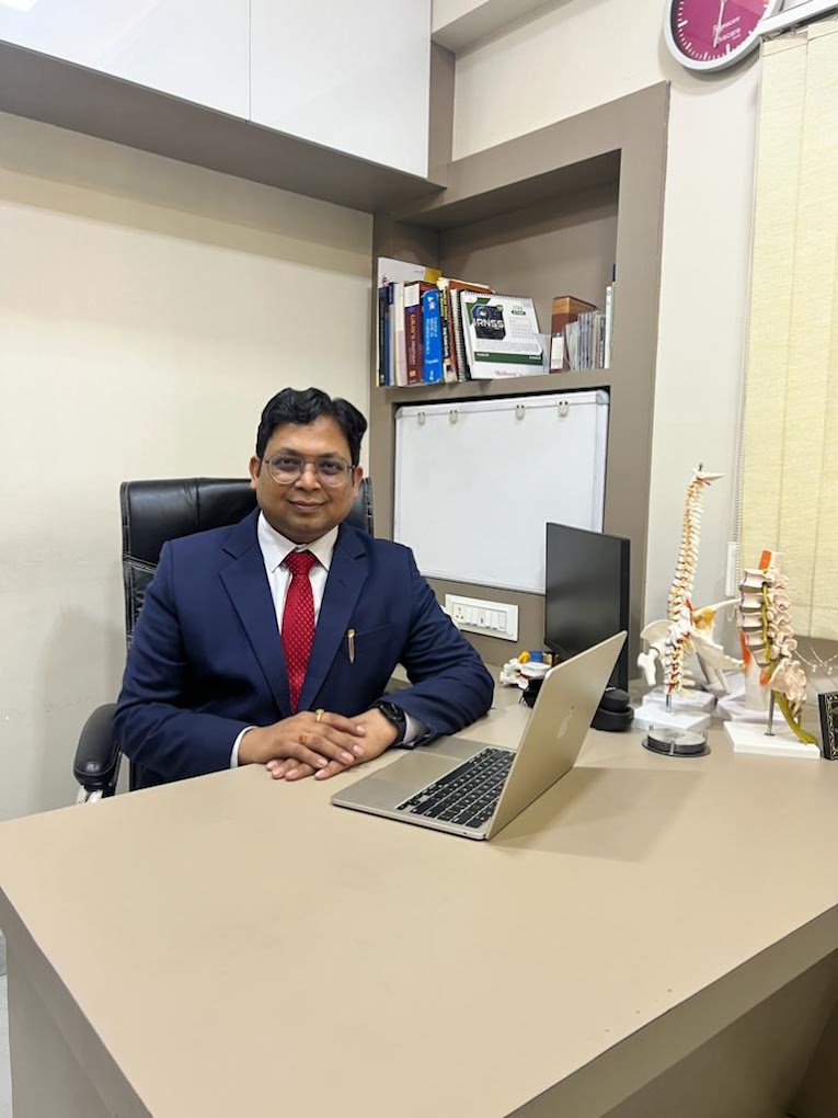 dr. anshul agrawal, spine surgeon in indore, pain management specialist in indore