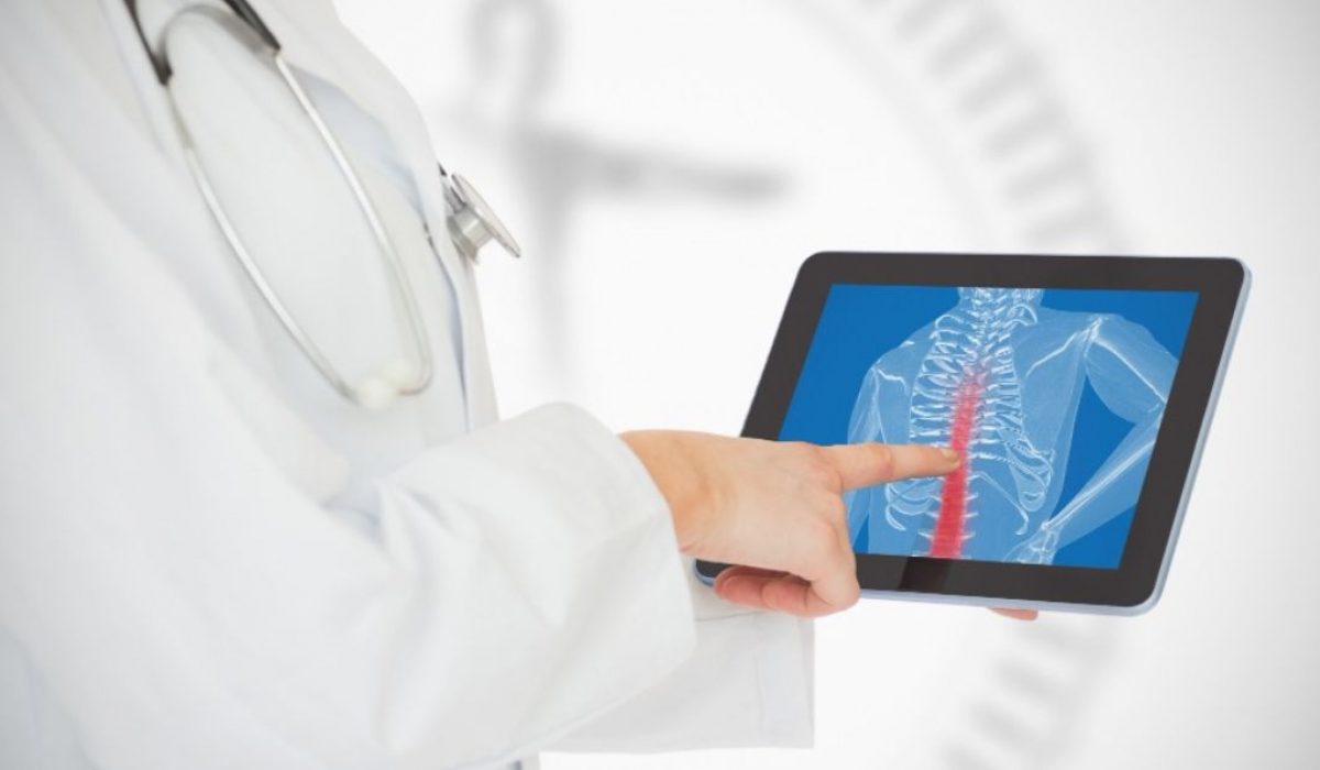 Slip disc pain, best doctor for spine endoscopy